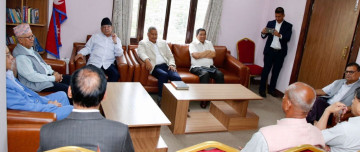 'आजको बैठकमा माओवादी र एसबीच एकताको प्रस्ताव हुन सक्छ'