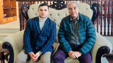 चुनाव लड्‌ने मुडमा देखिएका देउवाले सोध्न थाले– डडेल्धुरामा मेरो माहौल कस्तो छ ? 