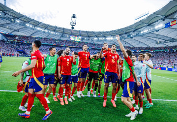 आयोजक जर्मनीलाई हराउँदै स्पेन युरो कपको सेमिफाइनलमा 