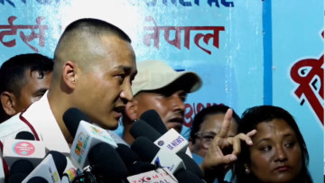 सुदन गुरुङ भन्छन्- आउँदो चुनावमा दलका नेताहरूलाई घरबाट निस्कनै दिन्नँ