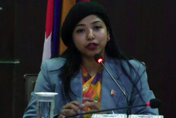 बालेनको राजीनामा स्वीकृत, सुनिताले सम्हालिन् काठमाडाैंको कमान्ड