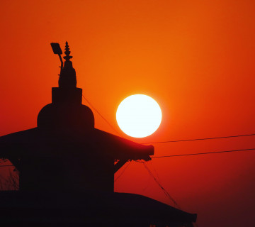 सूर्यास्तको मनमोहक दृश्य