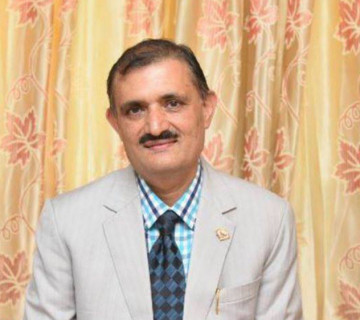 नेपाल वायुसेवा निगमका कार्यकारी अध्यक्ष निलम्बन गर्ने मन्त्रिपरिषद्को निर्णय 