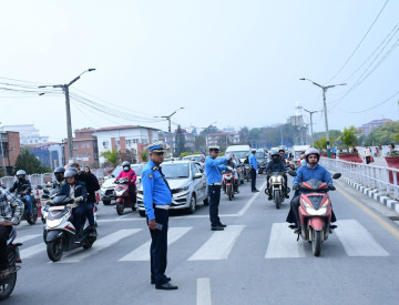 ट्राफिक कारबाहीबाट एकै दिन २२ लाख ७४ हजार राजस्व सङ्कलन