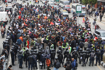 देशलाई मुठभेडमा धकेलेर युक्रेन बनाउन खोजियो : शेरधन राई