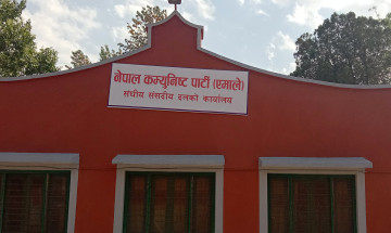 पाँच महिनादेखि एमाले संसदीय दलको उपनेताविहीन, ओलीले कसलाई बनाऊलान् ?