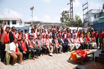 वाईसीएललाई प्रचण्डको निर्देशन- हामीलाई अपमानित गर्नेको प्रतिवाद गर्नू