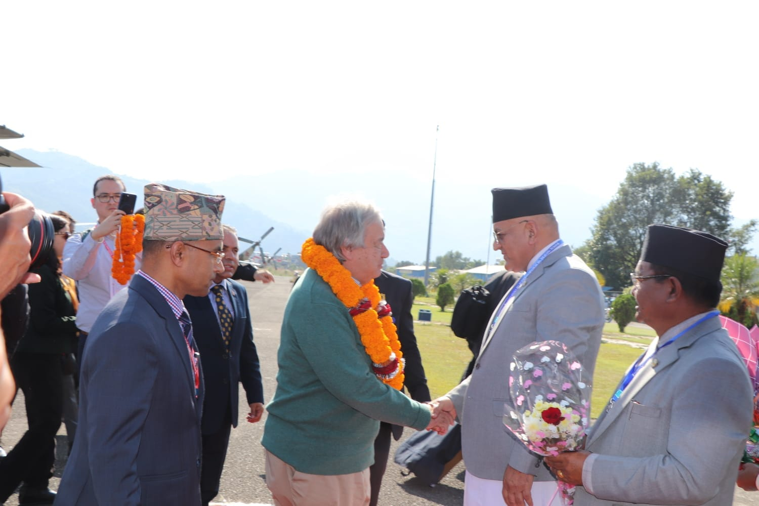 पोखरा आइपुगे गुटेरेस, १६ घण्टा ‘सेल्फ टाइम’