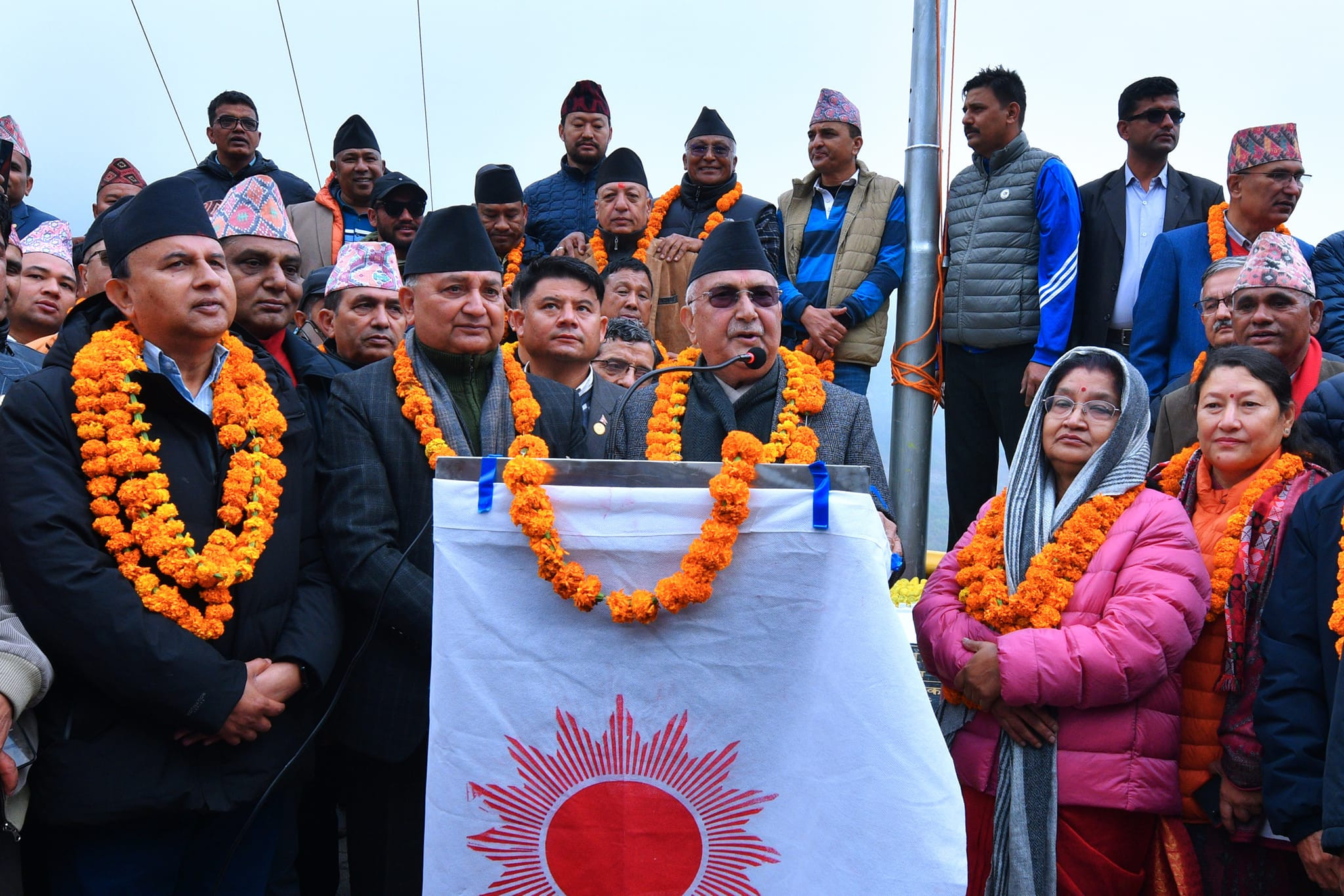 झुलाघाटबाट सुरु भयो एमालेको मध्यपहाडी लोकमार्ग अभियान