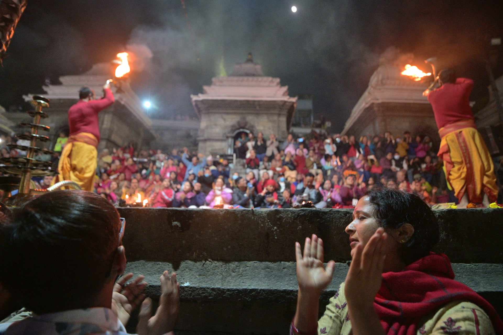 पशुपतिमा आरती हेर्नेहरूको घुइँचो (तस्वीरहरू)