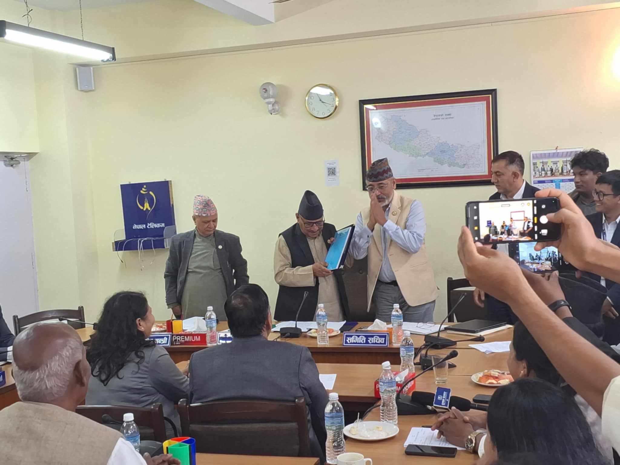 निजी विद्यालय र बाल विकासको विषय नटुंगाई उपसमितिले पेस गर्‍यो शिक्षा विधेयक