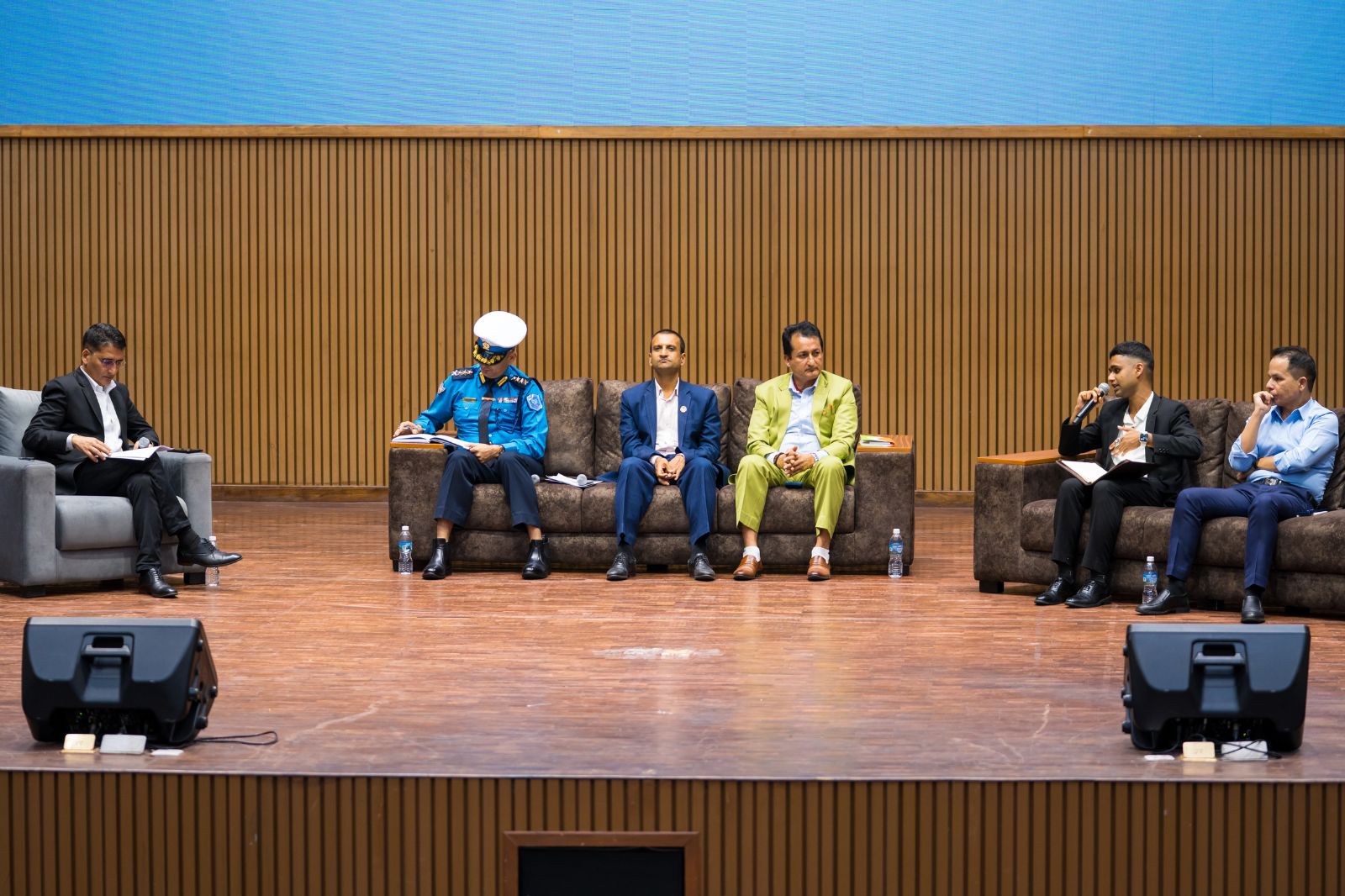 यातायात सुधार सरकारको प्राथमिकतामा छ, प्रविधि र सुरक्षामा जोड दिन्छाैँ : निधि