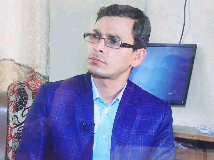 एसनिकट अनेरास्ववियू फुट्यो, नरेश न्यौपानेको नेतृत्वमा समानान्तर कमिटी गठन