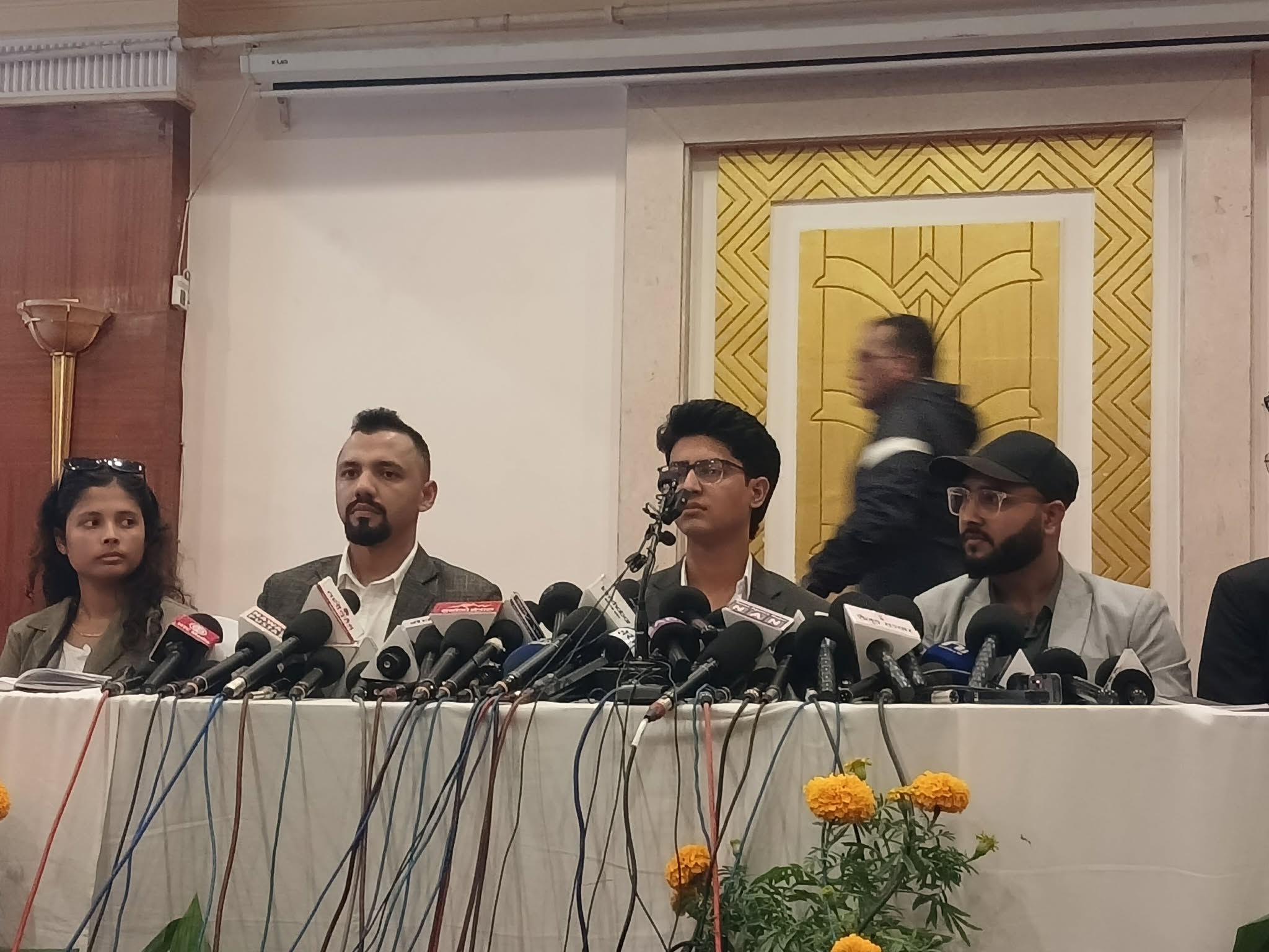 चुनावका लागि पार्टी खोल्न लागेको होइन: मिराज ढुंगाना (भिडियो)
