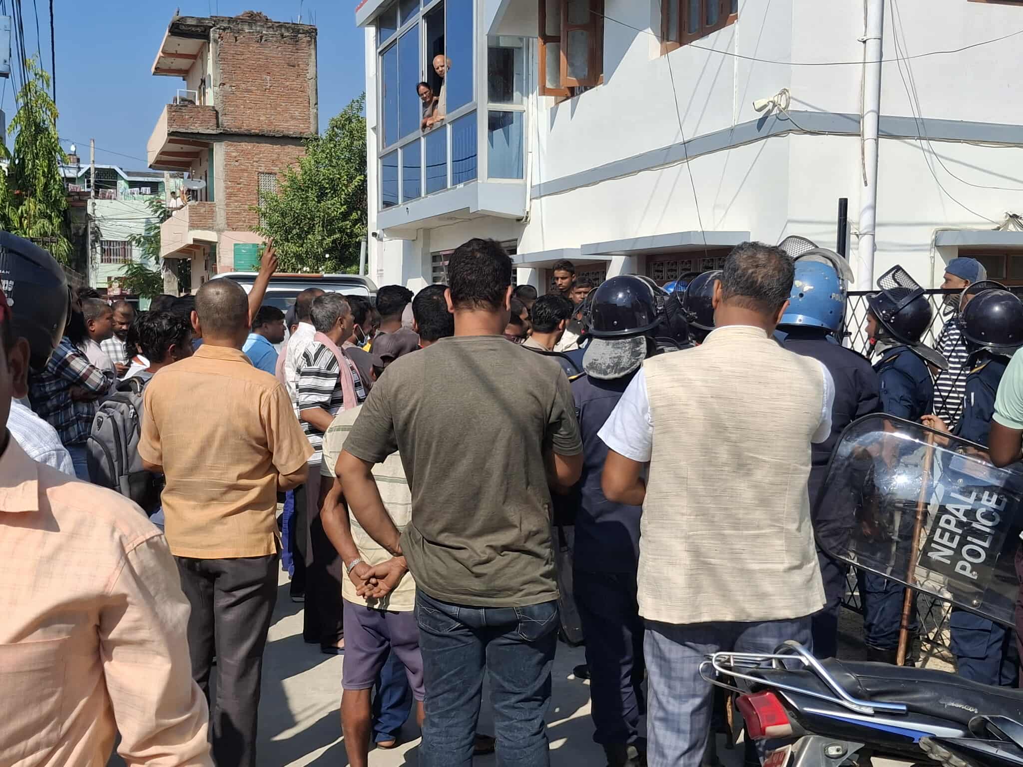 मधेशमा नयाँ सरकार गठनका लागि कांग्रेसको दाबी पेस, एमाले र जनमतको समर्थन