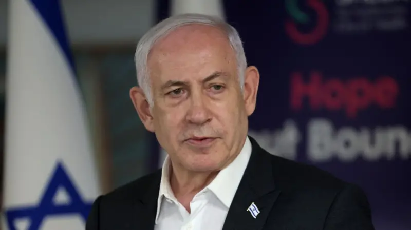 इजरायली प्रधानमन्त्रीद्वारा युद्ध मन्त्रिपरिषद् विघटन