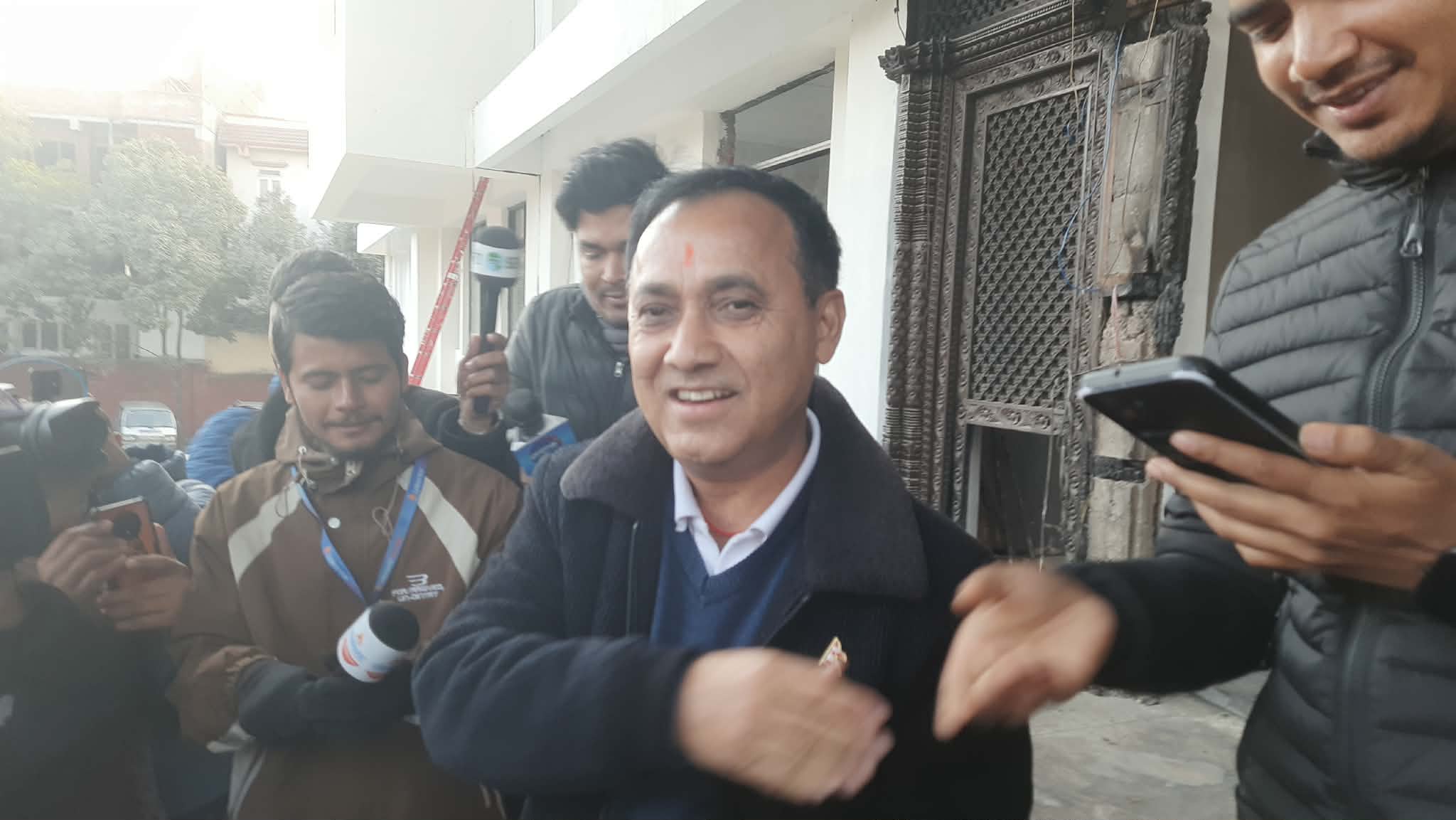 विश्वप्रकाश भन्छन्– विधानअनुसार अघि बढे कांग्रेस फुट्दैन