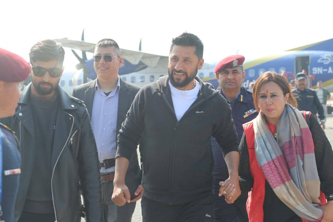 चुनाव प्रचारका लागि रवि चितवनमा, मन्दिरमा स्वस्तिशान्ति पूजादेखि गृहप्रवेशसम्म