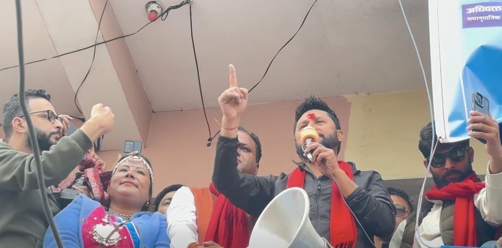 बालेनले घण्टी बजाउँदा रालो निस्केको सम्झिँदै रविले भने– यो क्लिन स्वीपको संकेत हो