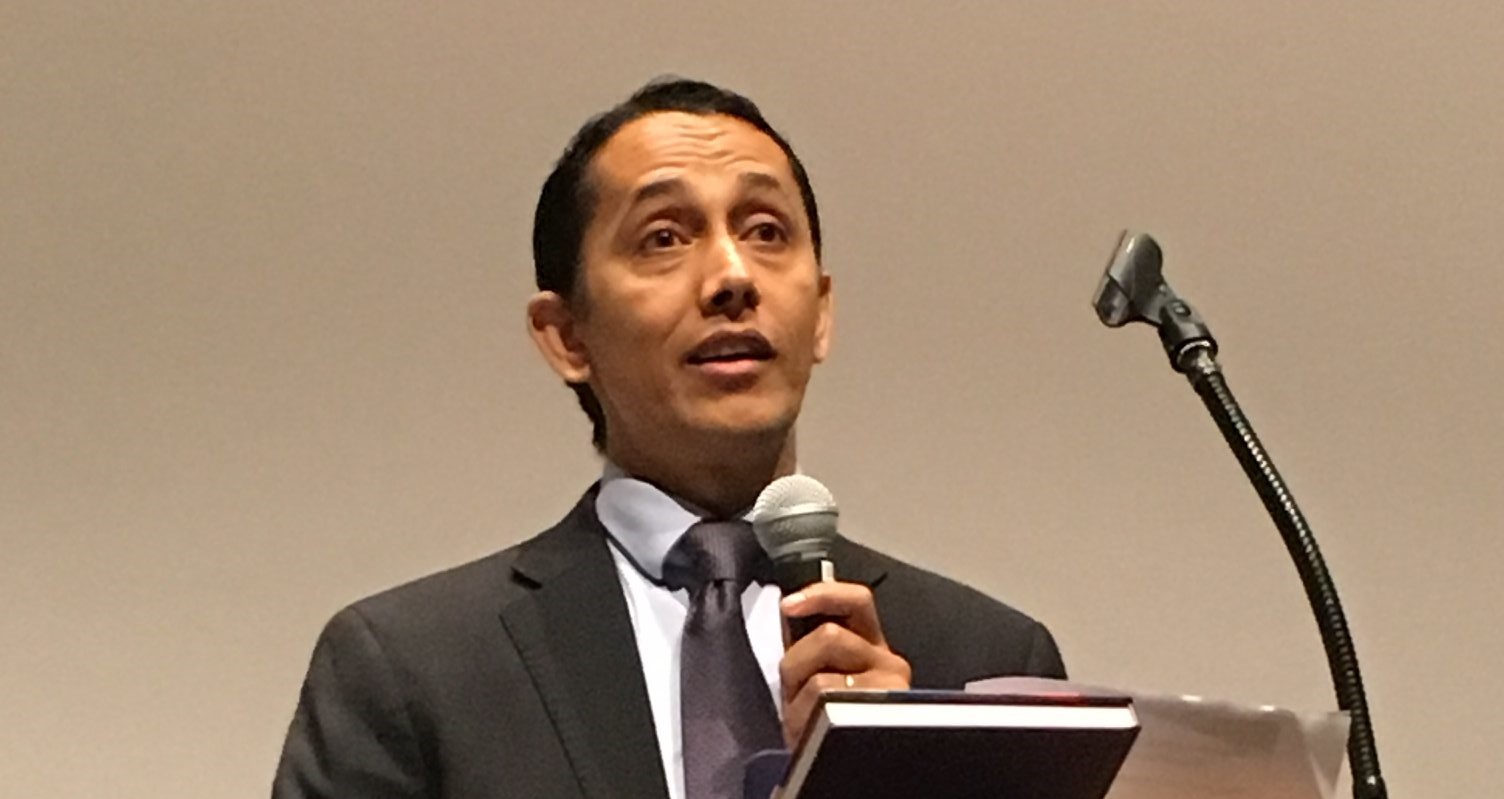 मानवलाई एआई उपकरणसँग तुलना गरेपछि अमेरिकी विश्वविद्यालयका प्राध्यापकले त्यागे सशुल्क च्याटजीपीटी 