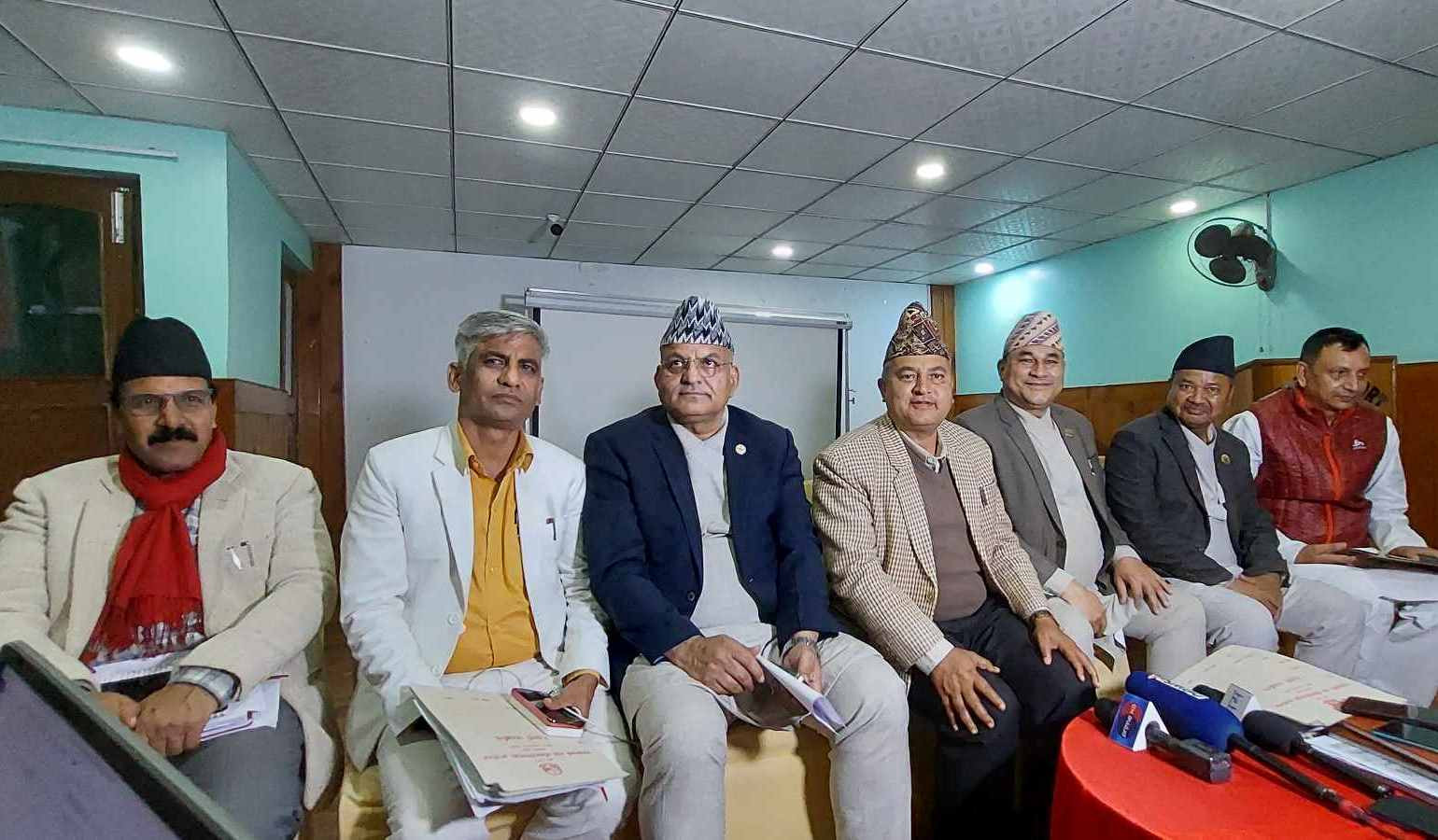 मुख्यमन्त्रीहरूको निर्णय- विगतको निर्णय कार्यान्वयनमा जोड, मधेशको मागमा ऐक्यबद्धता