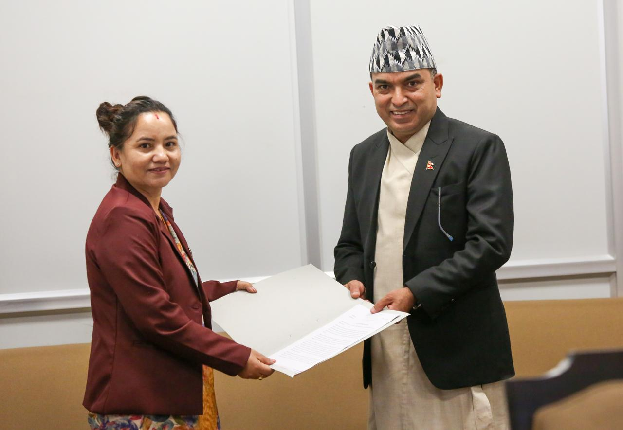 बाँदर-बँदेलको आतंक नियन्त्रणबारे संसदमा जरुरी सार्वजनिक महत्त्वको प्रस्ताव दर्ता