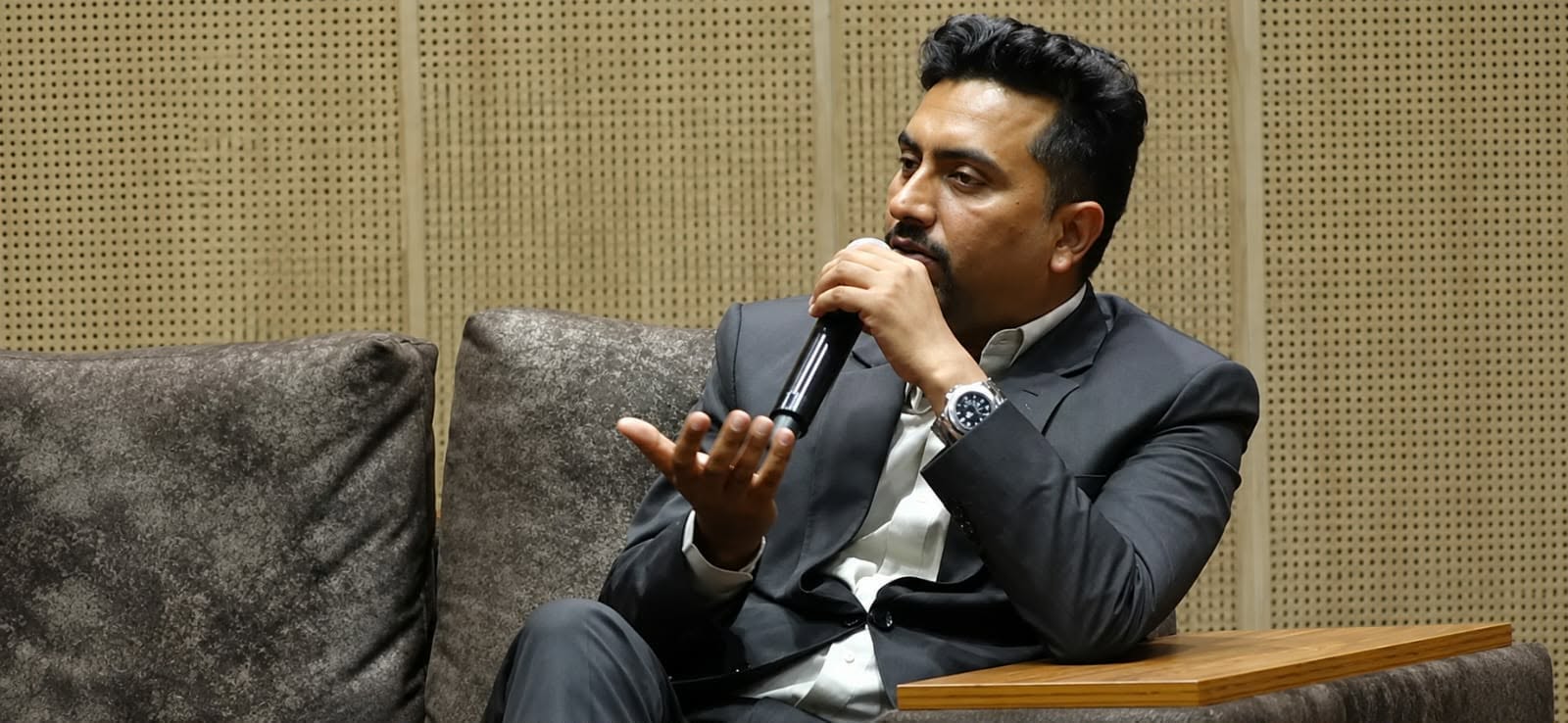 विश्वविद्यालयले भोलिपल्टदेखि नै काम गर्न सक्ने जनशक्ति उत्पादन गर्न सक्दैन : लोचन केन्द्र देवकोटा