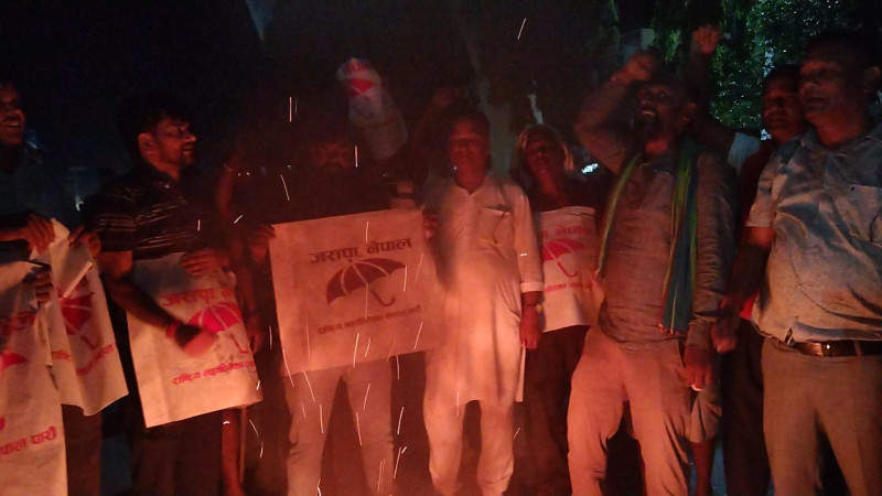 उपेन्द्र यादवलाई फसाउने षड्यन्त्र गरेको भन्दै मधेशमा प्रदर्शन, परमादेश फिर्ता लिन माग