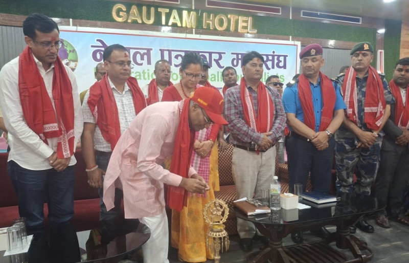 मधेश सरकार प्रदेश प्रहरी समायोजनको तयारी गरिरहेको छ : मन्त्री महतो
