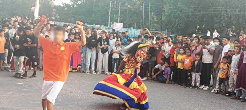 संस्कृतिका नाममा बालबालिका र हतियारको प्रयोग हुँदा बोल्दैन प्रशासन