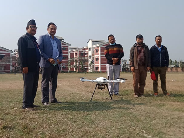 मनमोहन प्राविधिक विश्वविद्यालयले किन्याे २५ लाखकाे ड्रोन क्यामेरा, उद्याेग र कृषि क्षेत्रमा प्रयाेग गर्ने