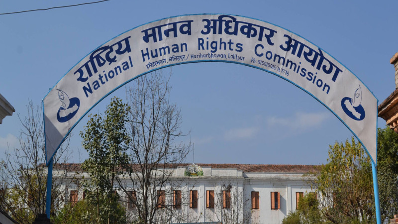 मानव अधिकार आयोगले भन्यो- द्वन्द्वपीडितलाई विश्वासमा लिएर संक्रमणकालीन न्यायको काम टुंग्याउनू 