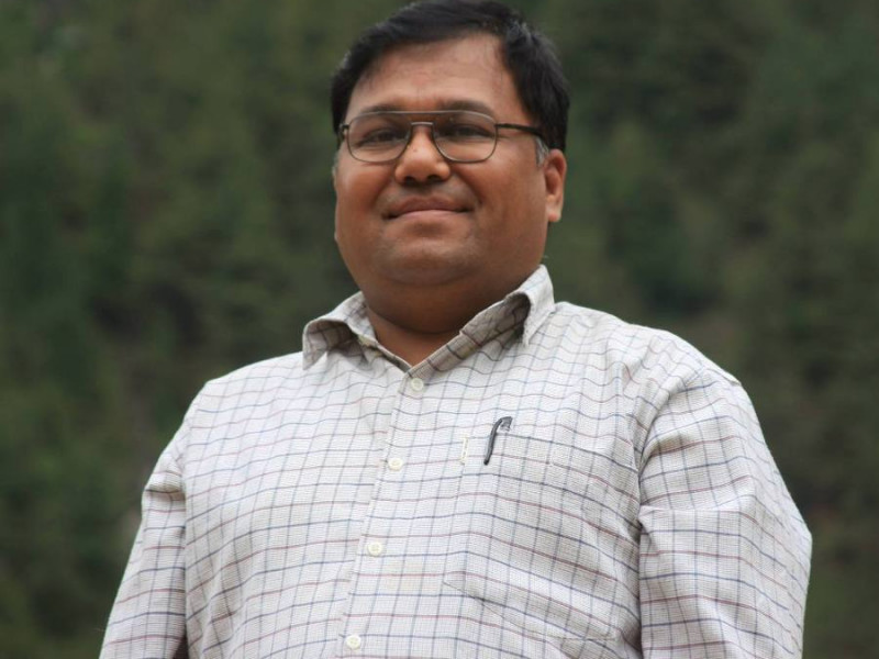 स्वास्थ्य सेवा विभागको महानिर्देशकको जिम्मेवारी डा. सिंहलाई