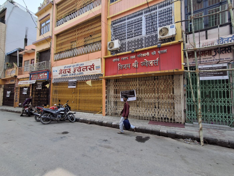 जनकपुरका सुनचाँदी बजार सुनसान, ग्राहक भारततिर