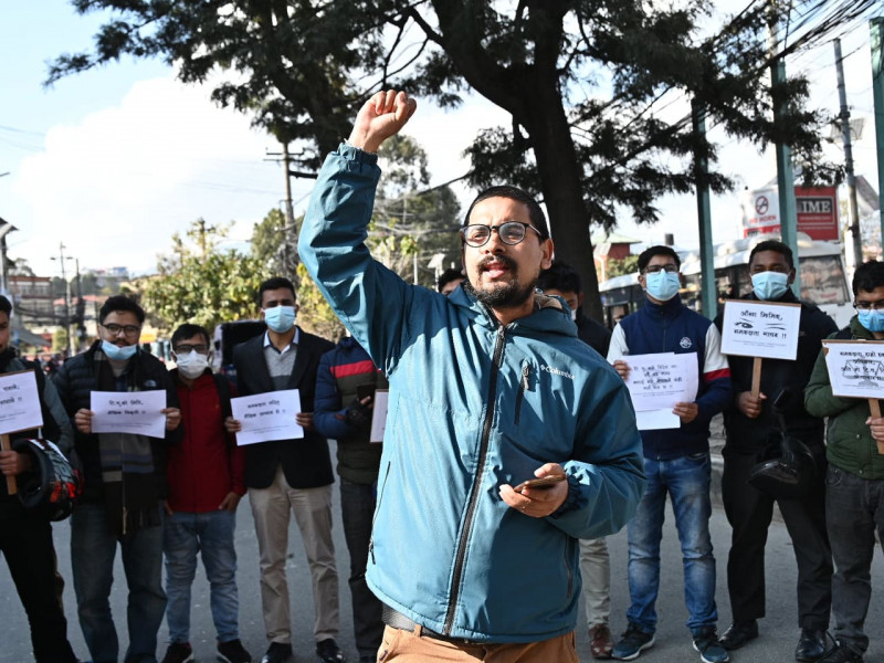 'सीए' विद्यार्थीको माइतीघरमा प्रदर्शन : ‘आँखा झिमिक, समकक्षता गायब !'