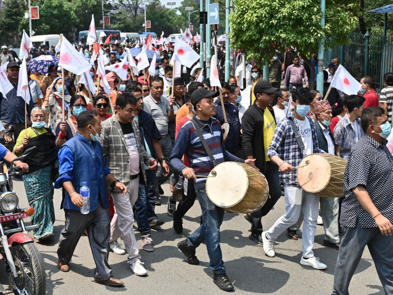 राष्ट्रिय सभागृहमा चुनावी उत्सव : उम्मेदवारको तामझाम नै बढी
