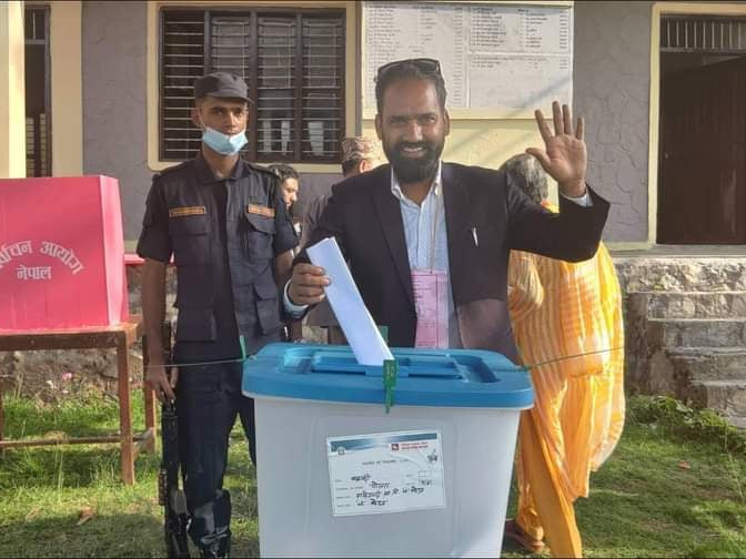 अटेरी गनेसले पनि गरे मतदान