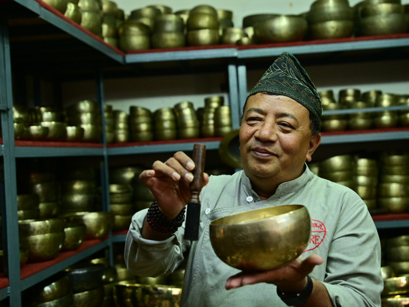 पूर्णिमाको रातमा मात्रै बनाइने हिमालयन सिङ्गिङ बल