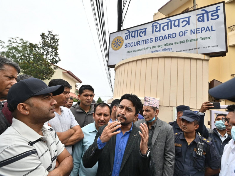 यस्ता छन् शेयरबजार सुधारका लागि लगानीकर्ताले राखेको १८ बुँदे माग  