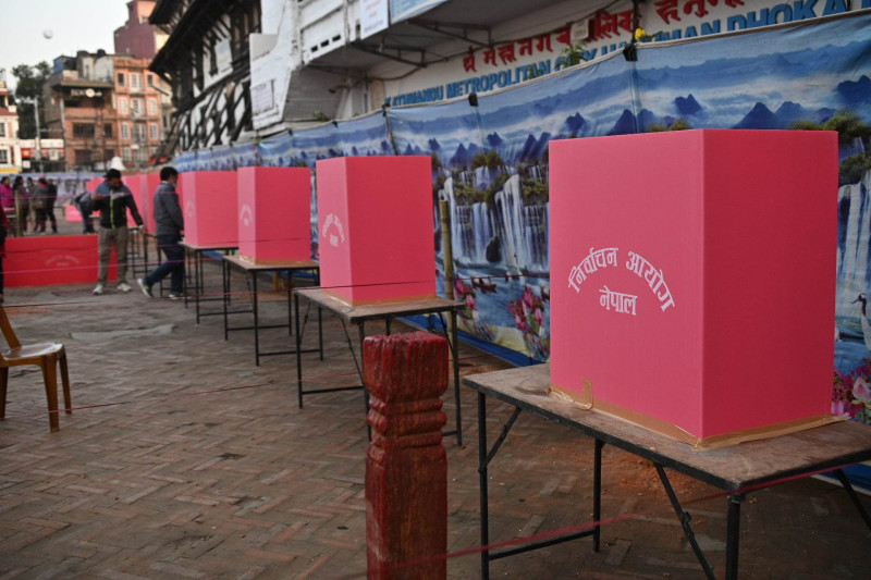 भोट हाल्न जाँदै हुनुहुन्छ ? नछुटाउनुस् यी कागजात