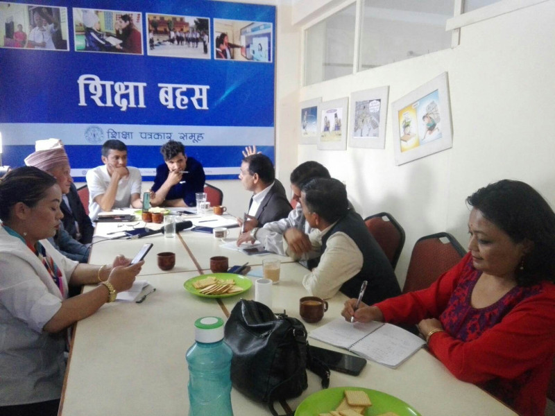 विद्यार्थीलाई स्कुल झिकाउन सजिलो, टिकाउन गाह्रो, बिकाउन झनै साह्रो  