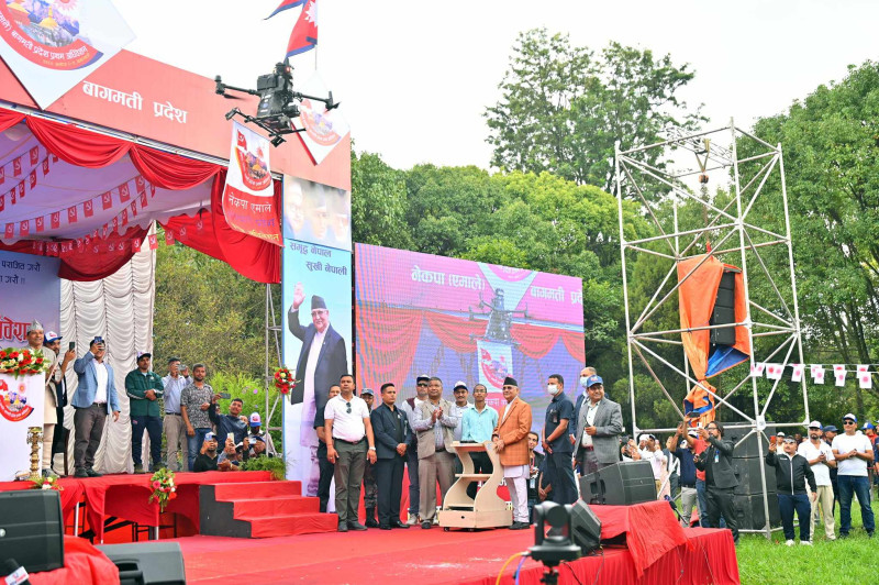 एमाले बागमती अधिवेशनः ड्रोनले ब्यानर उडायो, रिमोर्टले दियो बाल्यो 