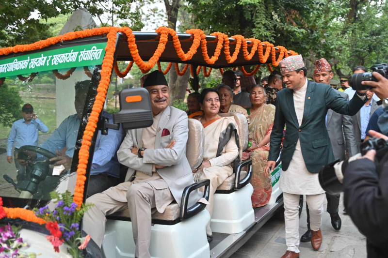 महाराजाकाे आहाराकाे जिम्मा ललितपुर महानगरले लियाे, चिडियाखानालाई विद्युतीय गाडी पनि सहयाेग