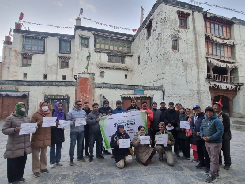 २० बुँदे घोषणापत्र जारी गर्दै प्रेस युनियनको लोमानथाङ अन्तर्राष्ट्रिय मिडिया समिट सम्पन्न