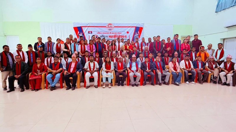 राष्ट्रिय स्वास्थ्यकर्मी महासंघको अध्यक्ष डा. सन्तोष पौडेल