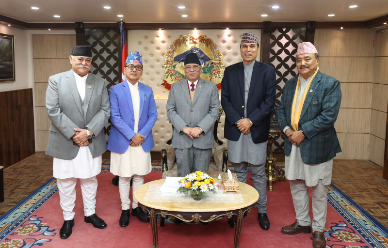 राप्रपाका मन्त्रीहरूको राजीनामा स्वीकृत, प्रधानमन्त्री प्रचण्डसँग मन्त्रालयको भारी 