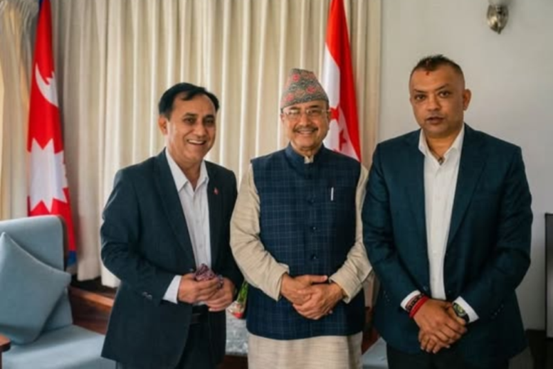 सभापति थापा र उपसभापति शर्माले गरे खड्कासँग एक घण्टा छलफल