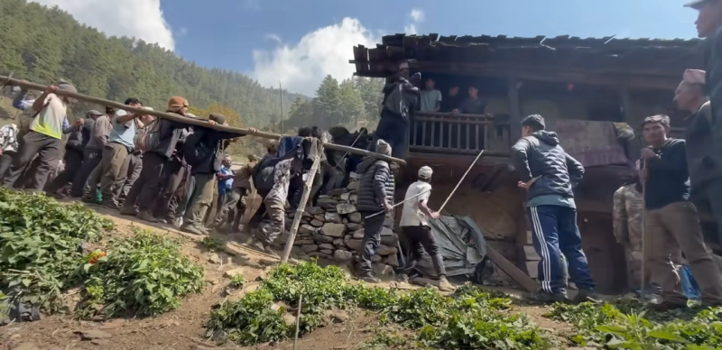 रानीसैन नपुगी फर्कियो धनगढी उपमहानगरको भ्रमण टोली