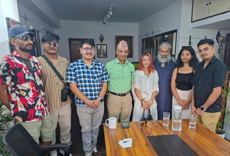 राष्ट्रवादी शक्ति निर्माणको कसरत, धवलशमशेरले गरे राजसंस्था पक्षधर जेन–जीसँग संवाद