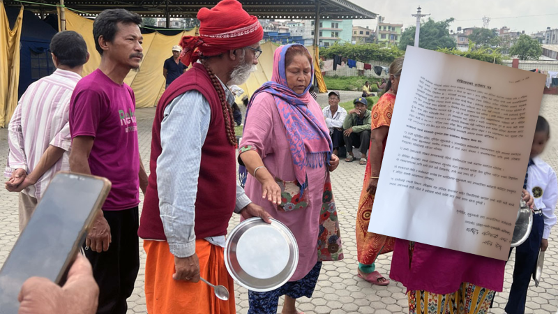 सरकारसँग सुकुम्बासीका ५ माग– स्थायी बसोबास नदिए डोजर चलाएकै ठाउँमा फर्केर छाप्रो हाल्छौँ